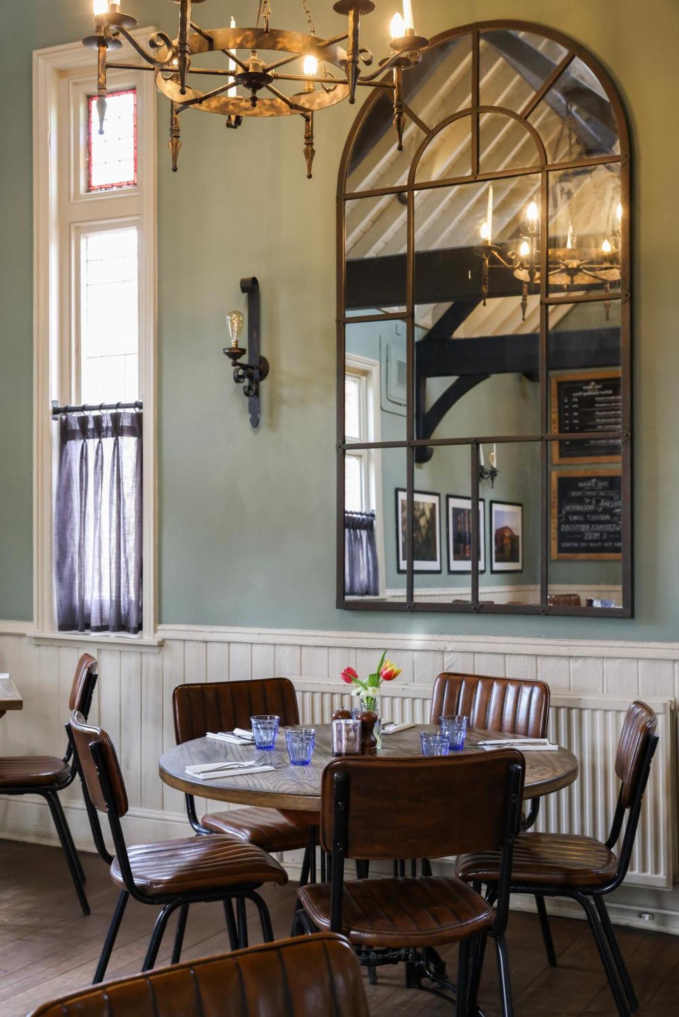 The Swan At Forest Row Luaran gambar